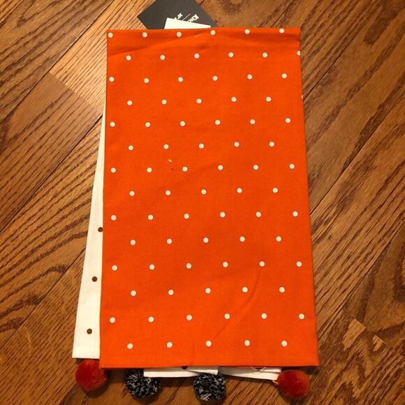 CYNTHIA ROWLEY Happy Halloween Printed White Orange Kitchen Towels Set NWT - Picture 4 of 4